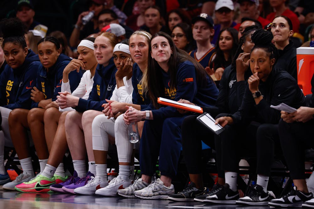 Indian Fever guard Caitlin Clark looks up at the scoreboard during Friday's game against the Wings at American Airlines Center on Aug. 8, 2025, in Dallas. Indiana defeated the Wings 88-78. (Angela Piazza/Tribune Content Agency)