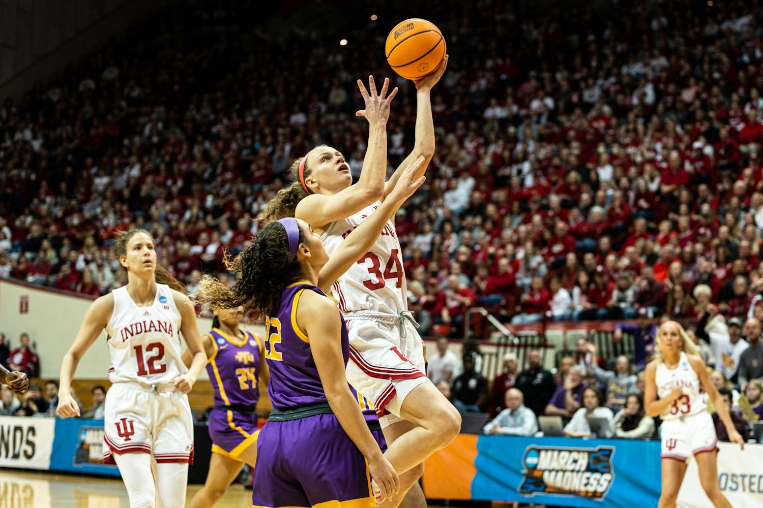 Photos: No. 1 Indiana rolls past No. 16 Tennessee Tech
