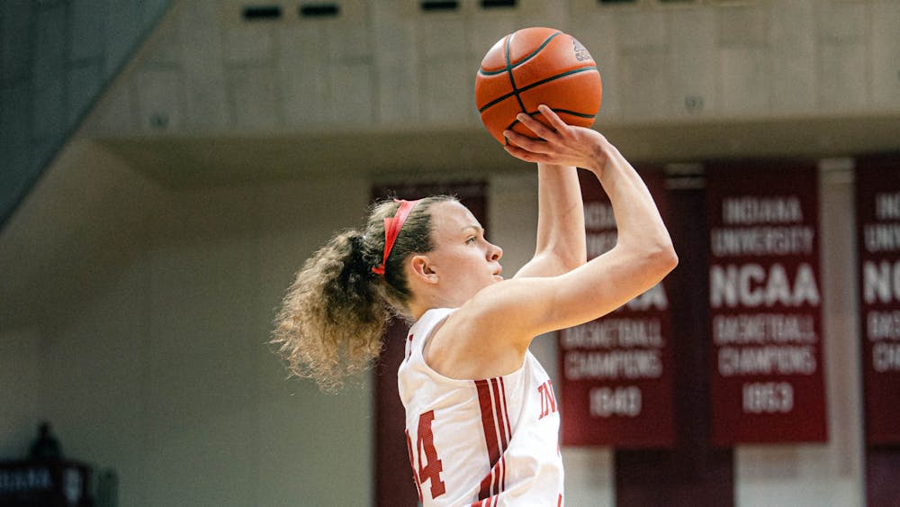 <p>Grace Berger shoots during Indiana&#x27;s 93-56 win over Wisconsin on January 15, 2023.﻿</p>