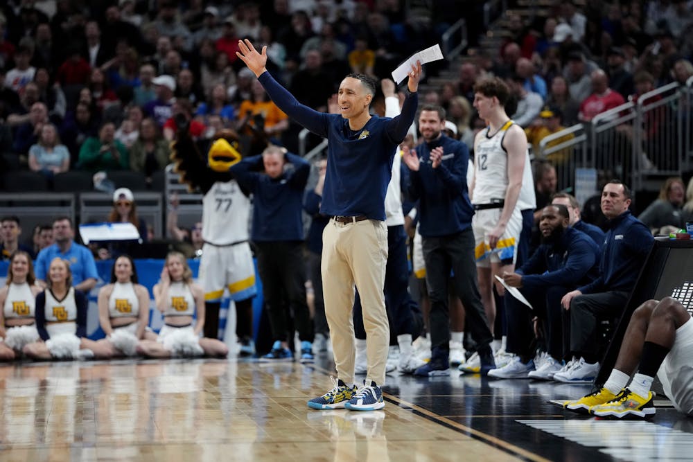 Marquette head coach Shaka Smart reacts to second-half action against Western Kentucky during the first round of the NCAA Tournament at Gainbridge Fieldhouse on Friday, March 22, 2024, in Indianapolis. (Dylan Buell/Getty Images/TNS)