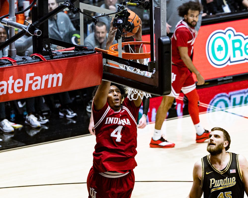 Sam Alexis flushes the ball during Indiana's loss to Purdue on Feb. 20, 2026. (HN photo/Brady Owen)