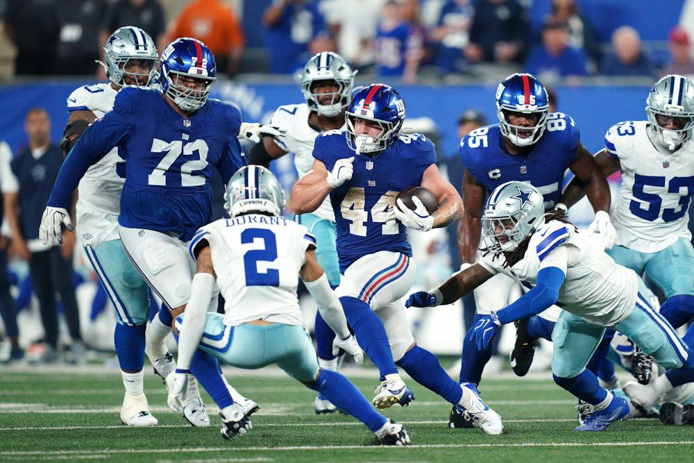 SPORTS-FBN-WEEK1-STORYLINES-FILEPIC-3-GET