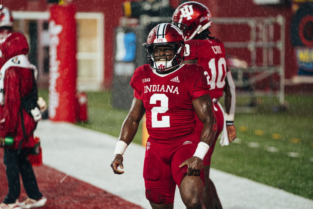 Shaun Shivers stands in the rain during Indiana's win over Idaho on Sept. 10. (HN photo/Max Wood)