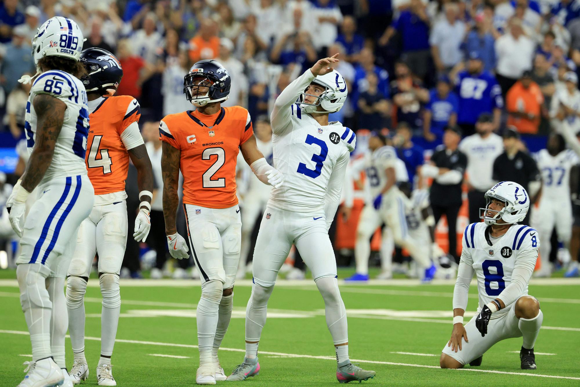 SPORTS-FBN-BRONCOS-TILLMAN-CALL-1-GET