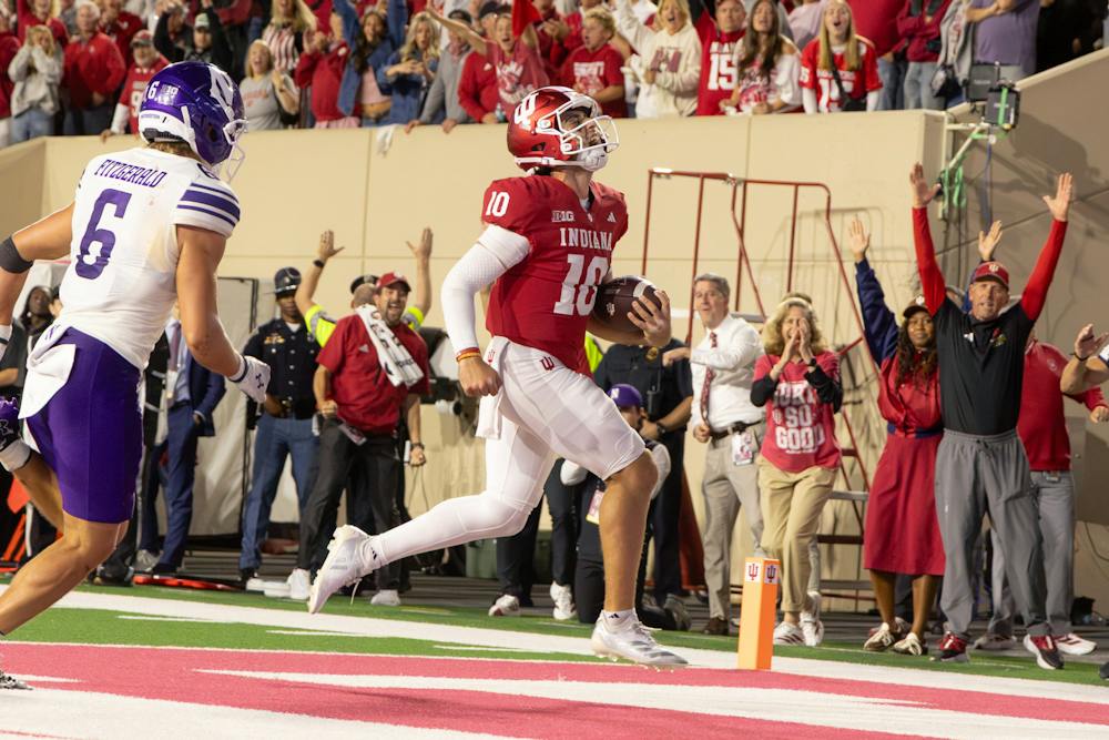 Josh Hoover scores during Indiana's win over Northwestern on Sept. 25, 2026. (HN photo/Sophie Doyne)