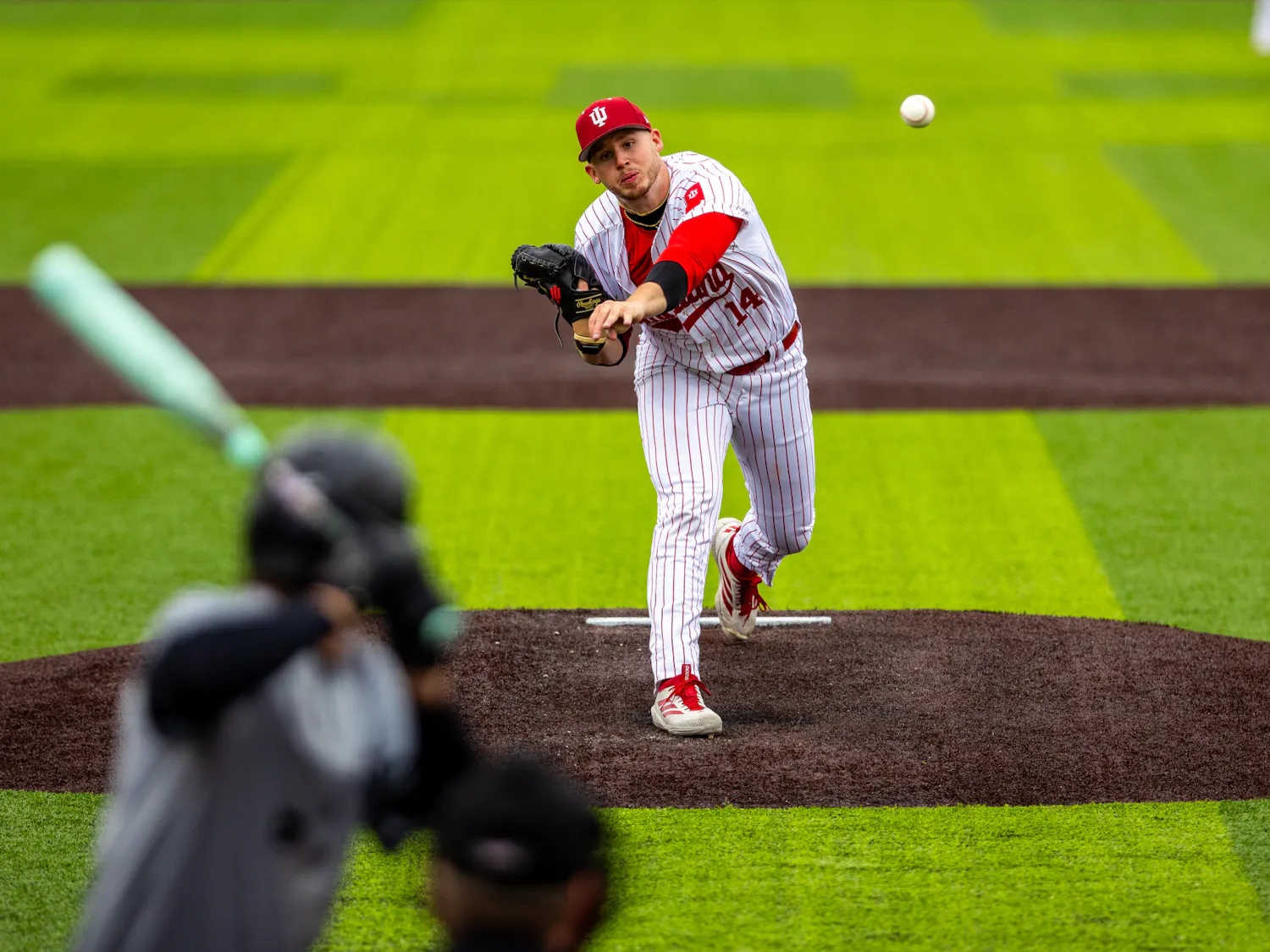 Brayton Thomas delivers a pitch during Indiana's loss to Abilene Christian on April 18, 2026. (HN photo/Lauren McKinney)