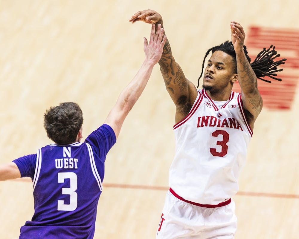 Lamar Wilkerson takes a shot during Indiana's loss to Northwestern on Feb. 24, 2026. (HN photo/Kallan Graybill)