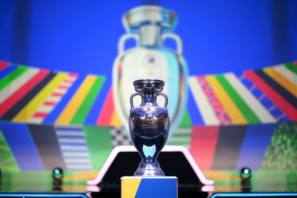 FRANKFURT AM MAIN, GERMANY - OCTOBER 09: The UEFA EURO Trophy is seen ahead of the UEFA EURO 2024 qualifying round draw at Messe Frankfurt on October 09, 2022 in Frankfurt am Main, Germany. (Photo by Lukas Schulze - UEFA/UEFA via Getty Images)