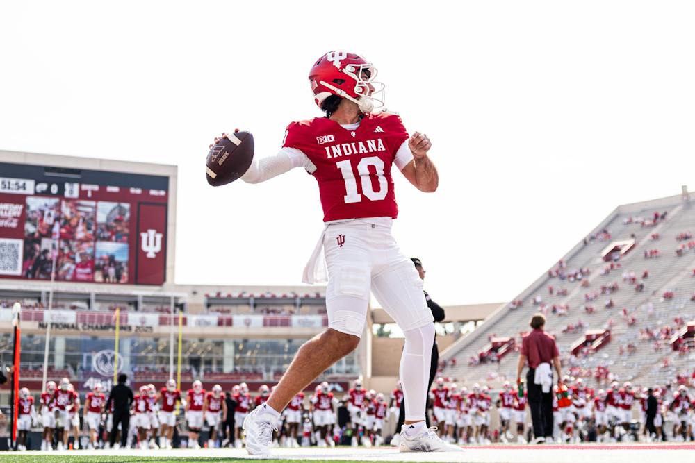 <p>Josh Hoover warms up before Indiana&#x27;s 38-0 win over Western Kentucky on Sept. 19, 2026. (HN Photo/ Brady Owen)</p>