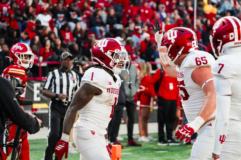 Roman Hemby (1) celebrates with teammates during Indiana's win over Maryland on Nov. 1, 2025. (HN photo/Shrithik Karthik)