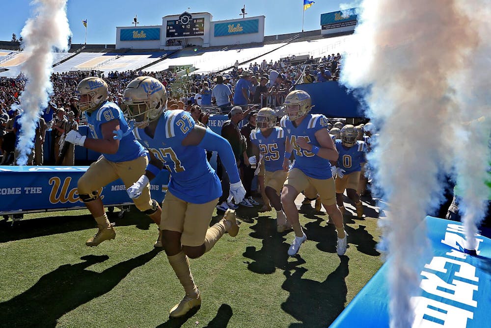 SPORTS-LET-THEM-HEAR-IT-UCLA-1-LA.jpg