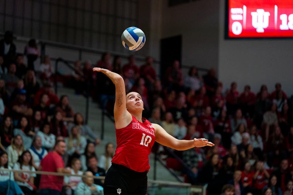Teodora Krickovic serves during Indiana's loss to Nebraska on Nov. 22, 2025. (HN photo/J.T. Frenzel)