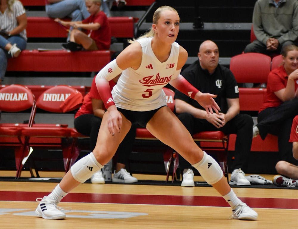 Freshman defensive specialist Audrey Jackson prepares for Washington’s attack during Indiana's win over Washington on Sept. 27, 2025. (HN photo/ Shelby Gosser)