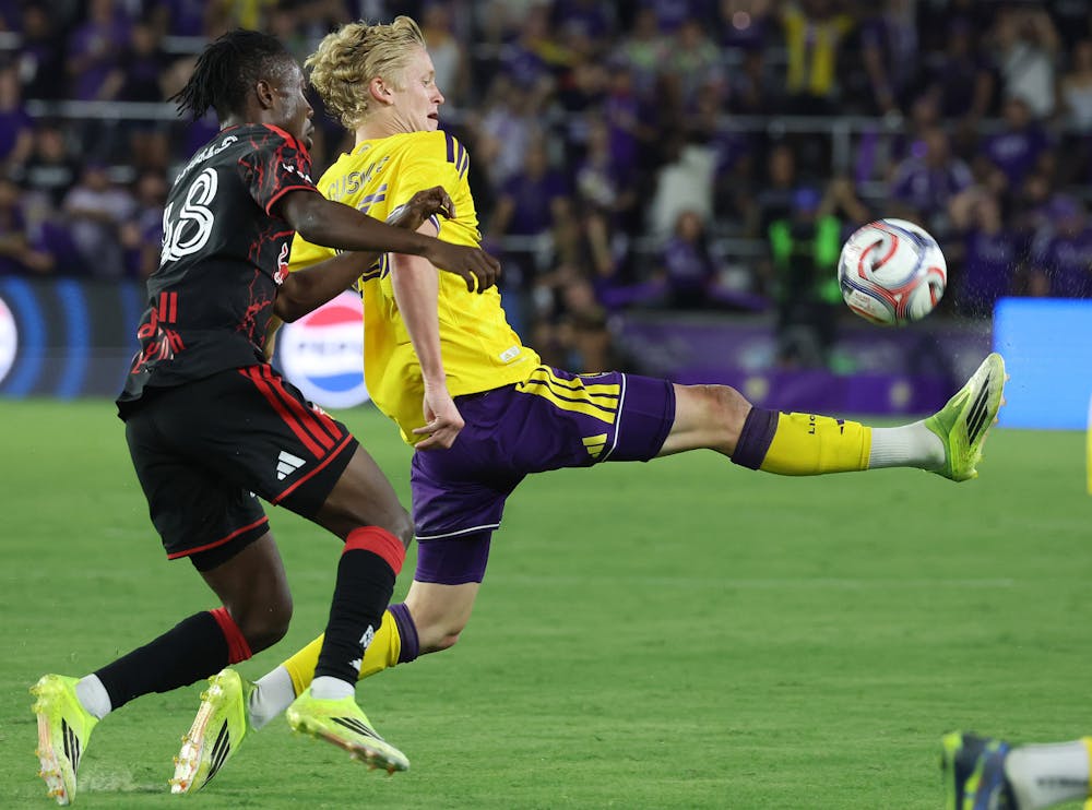 SPORTS-PICTURES-ORLANDO-CITY-VS-NEW-1-OS.jpg