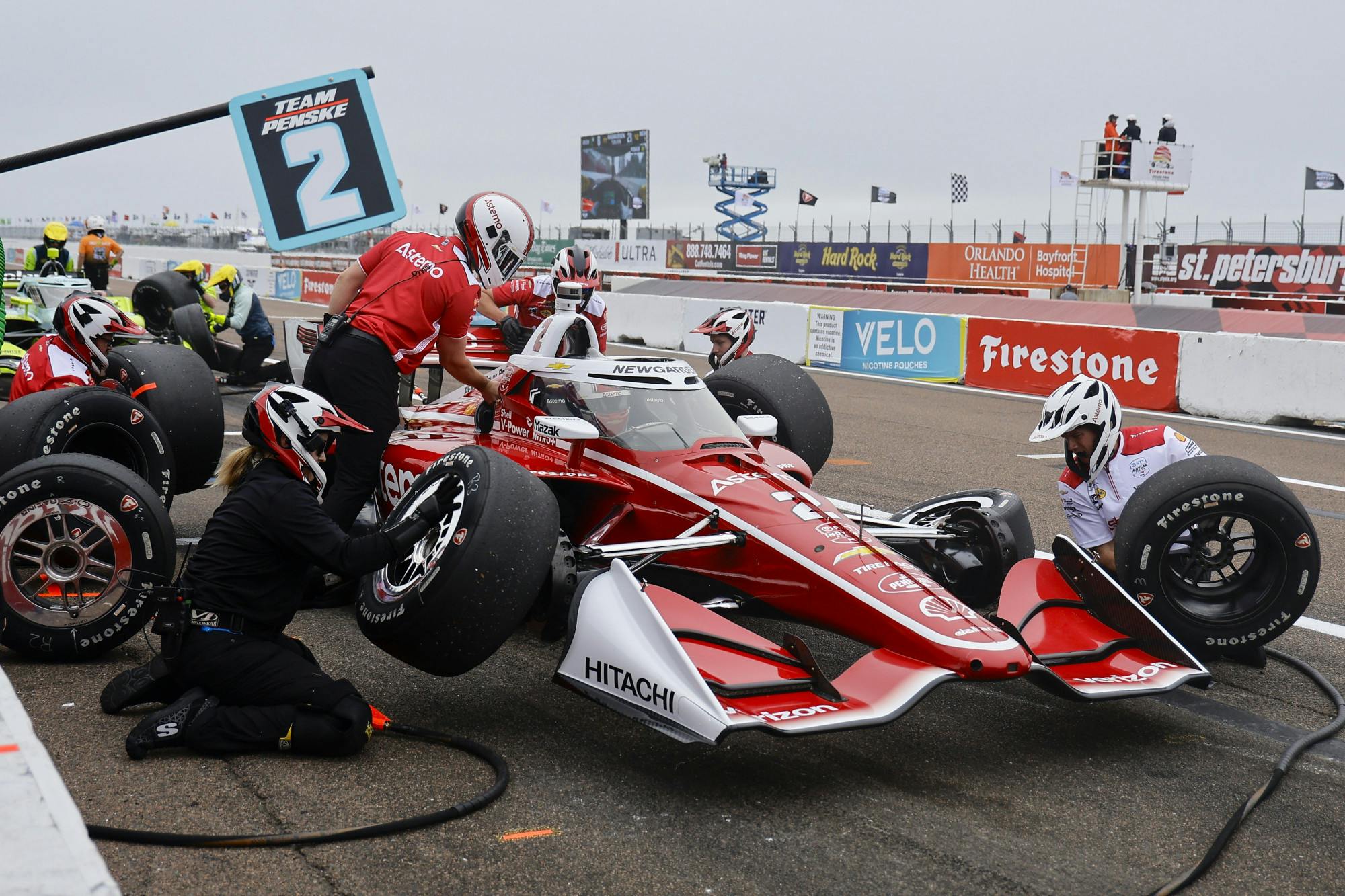 US-NEWS-SCENES-FROM-RACE-DAY-AT-19-PT.jpg