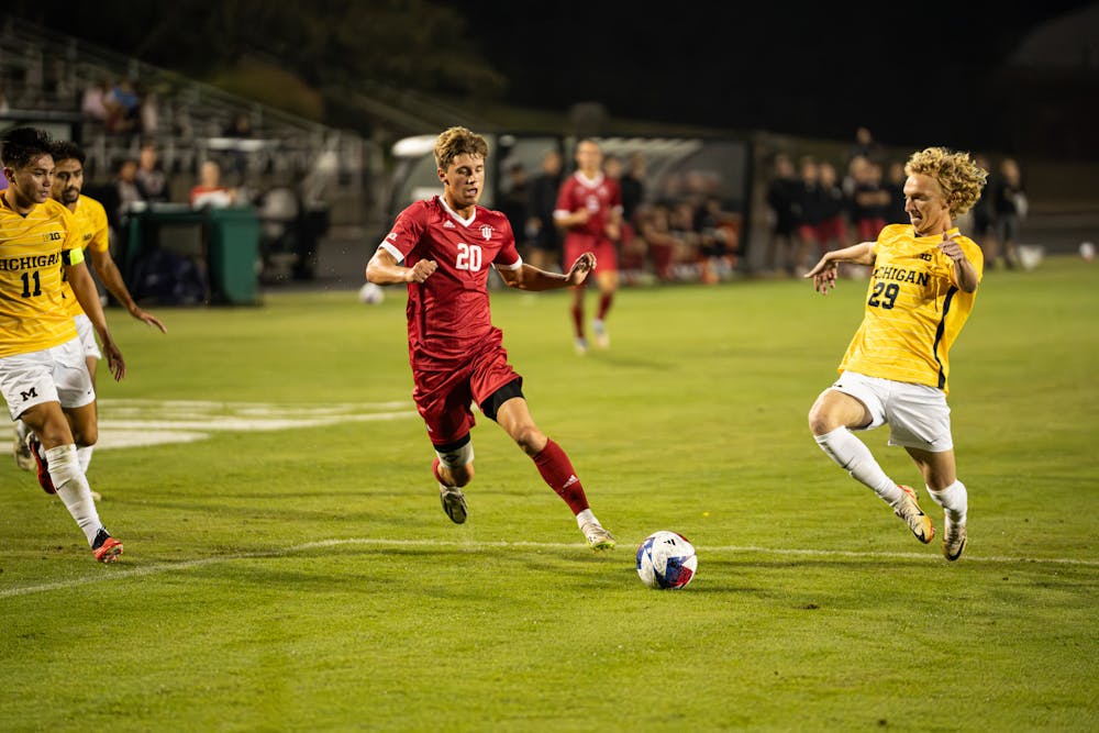 Men's Soccer Remain in First Place with a Scoreless Draw Against