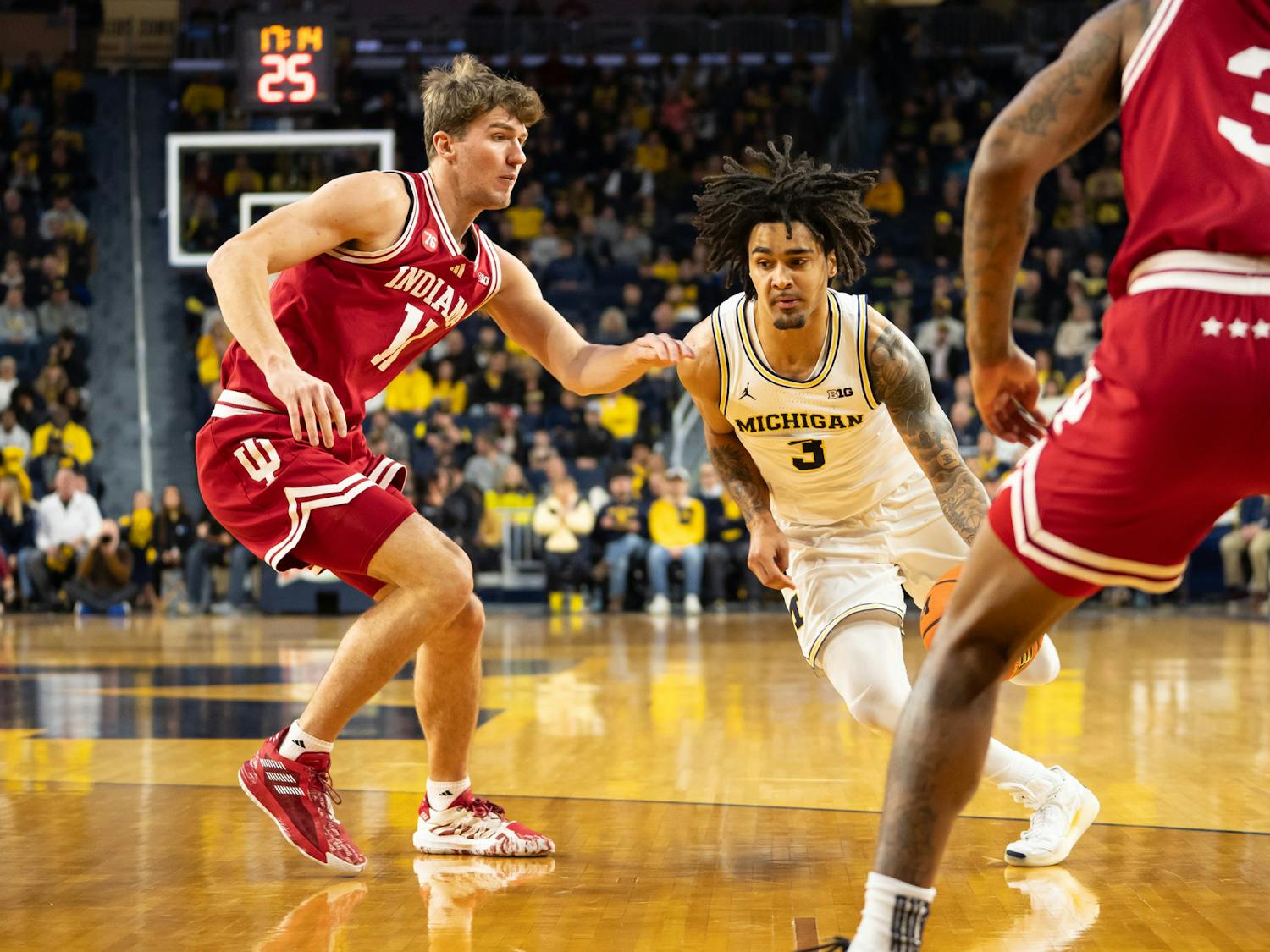 SPORTS-BKC-INDIANA-MICHIGAN-GET