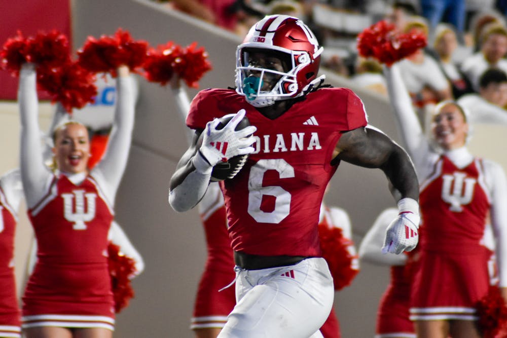 Justice Ellison scores a touchdown during Indiana’s win over Western Illinois on Sept. 6, 2024. (HN photo/Shelby Gosser)