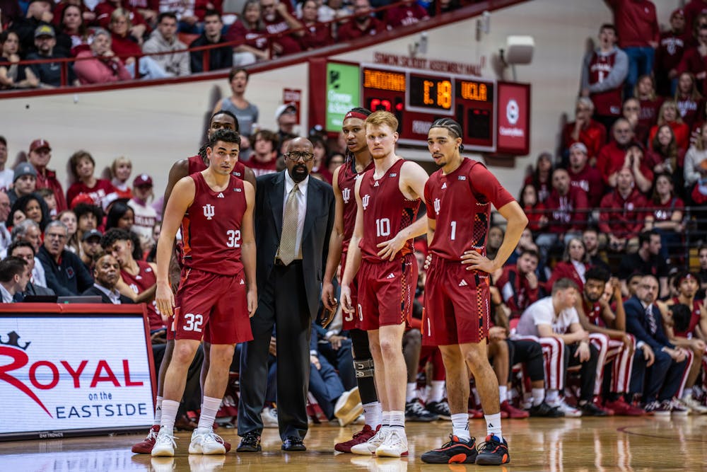 Indiana head coach stands with, from back left, Mackenzie Mgbako, Trey Galloway, Malik Reneau, Luke Goode and Myles Rice during Indiana's loss to UCLA on Feb. 14, 2025. (HN photo/Danielle Stockwell)