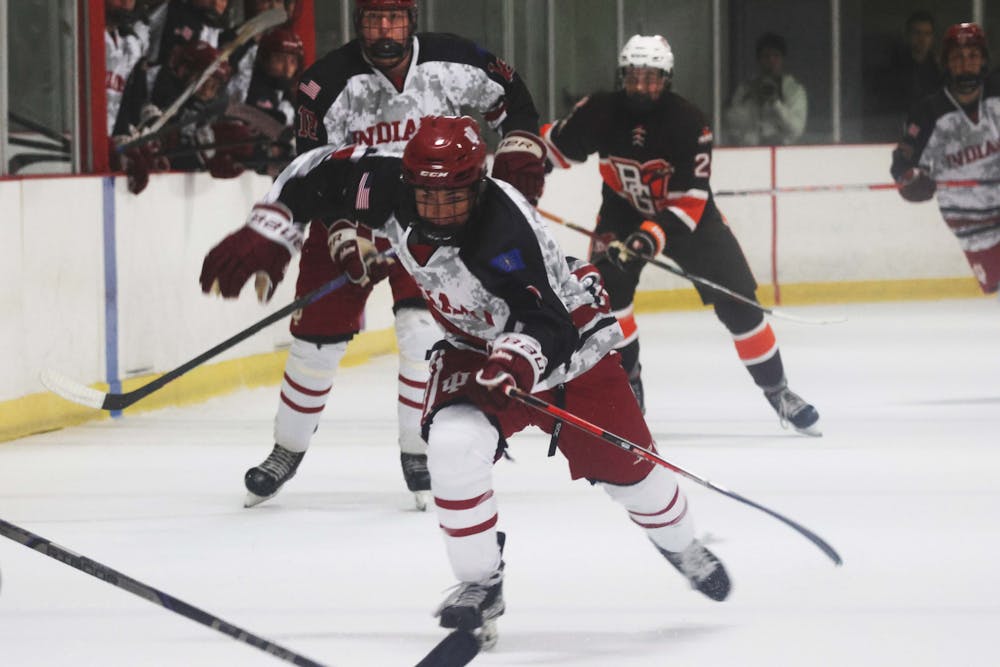 An Indiana hockey player skates up the ice during Indiana's win over Bowling Green on Nov. 15, 2024. (HN photo/Alexandra Halm)