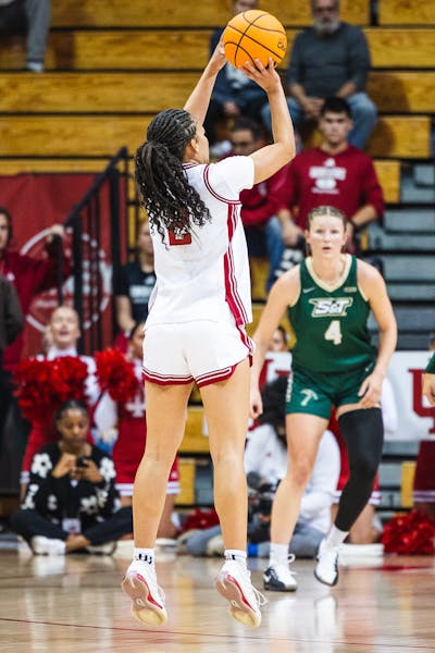 iu wbb-19.jpg