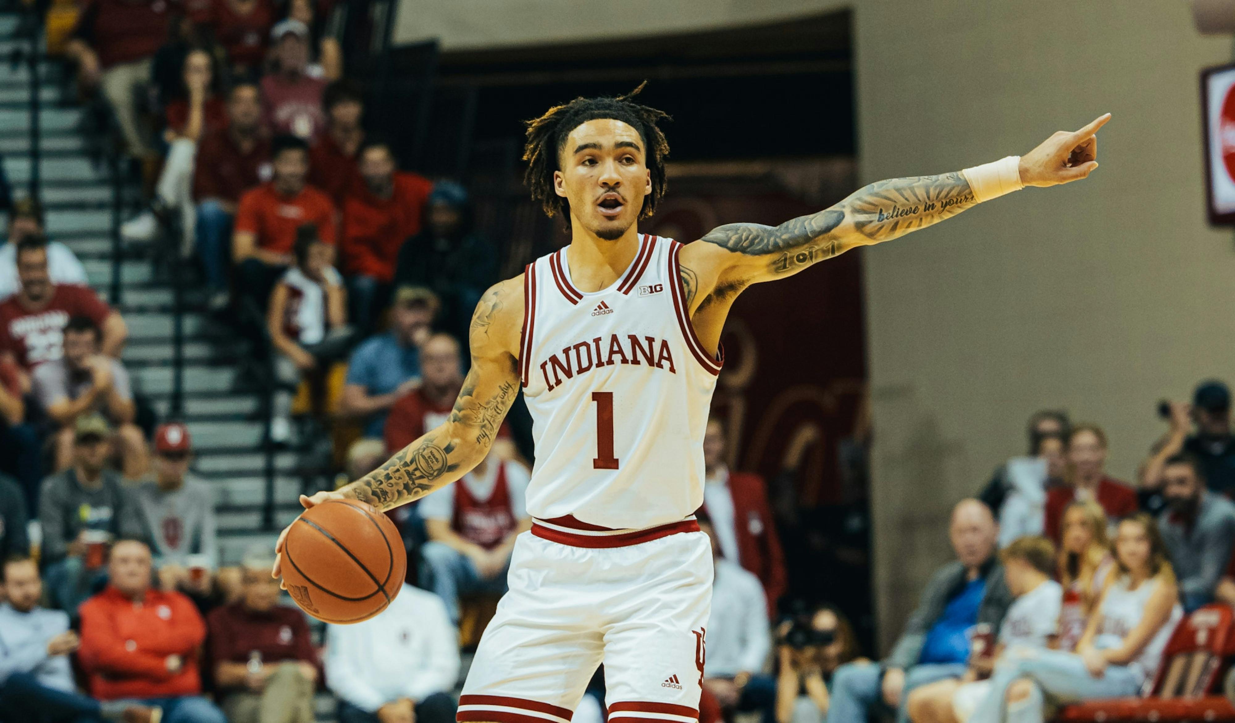 No. 15 Indiana swings first but suffers second-half collapse and more injuries at Iowa - Vimarsana News