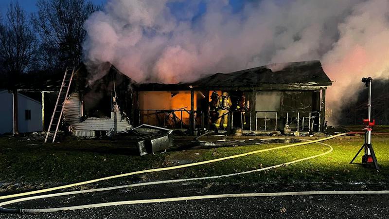 House destroyed in Sunday morning fire - Indiana University Student ...