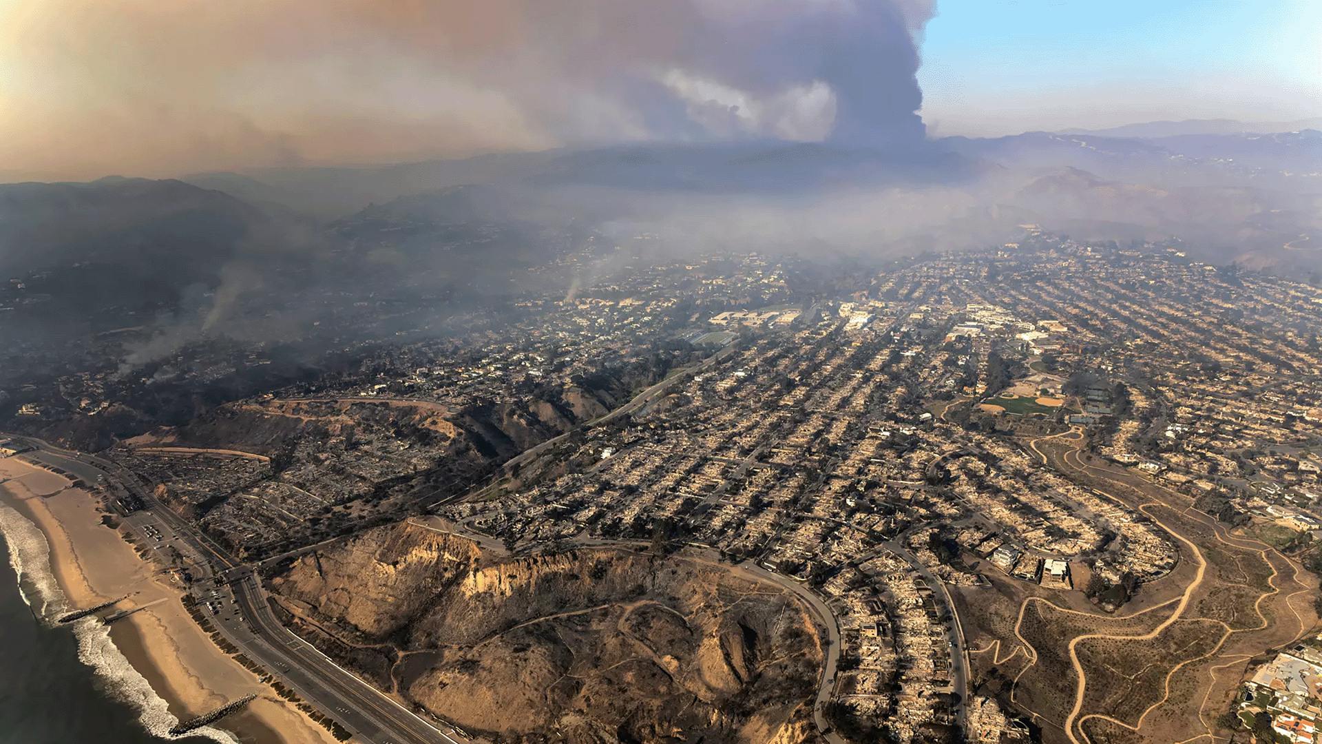 US-NEWS-CALIF-WILDFIRES-2-LA.png