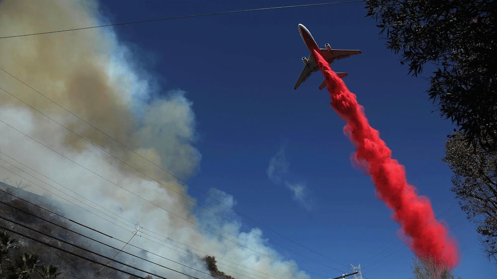 US-NEWS-CALIF-WILDFIRES-LA.png