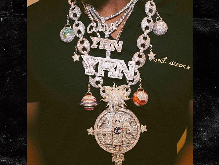 0602-elliotavianne-sweet-dreams-jewelery-instagram-1