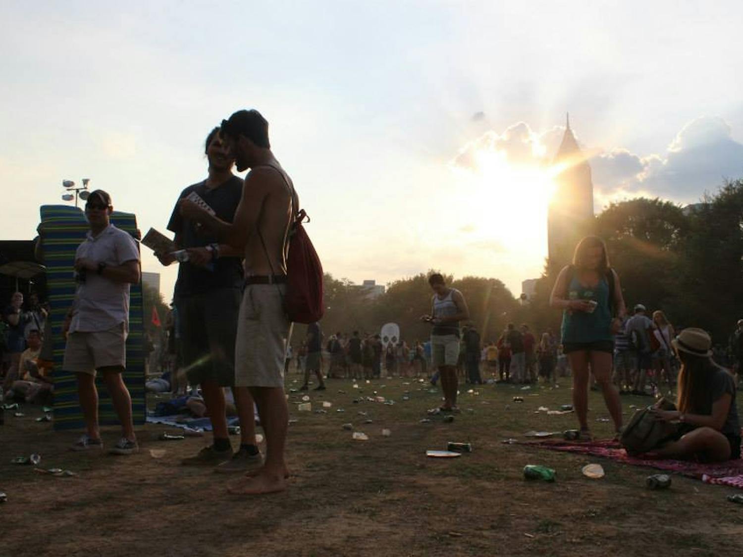 11096537_990700807616155_8085453323915428559_n-1