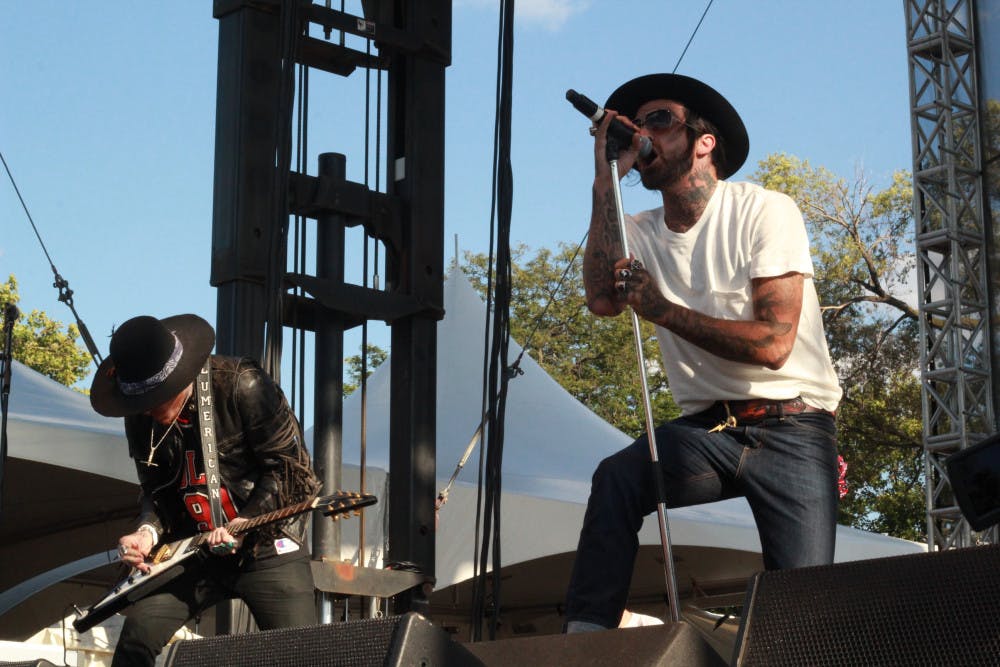 YelaWolf-3-1-300x200