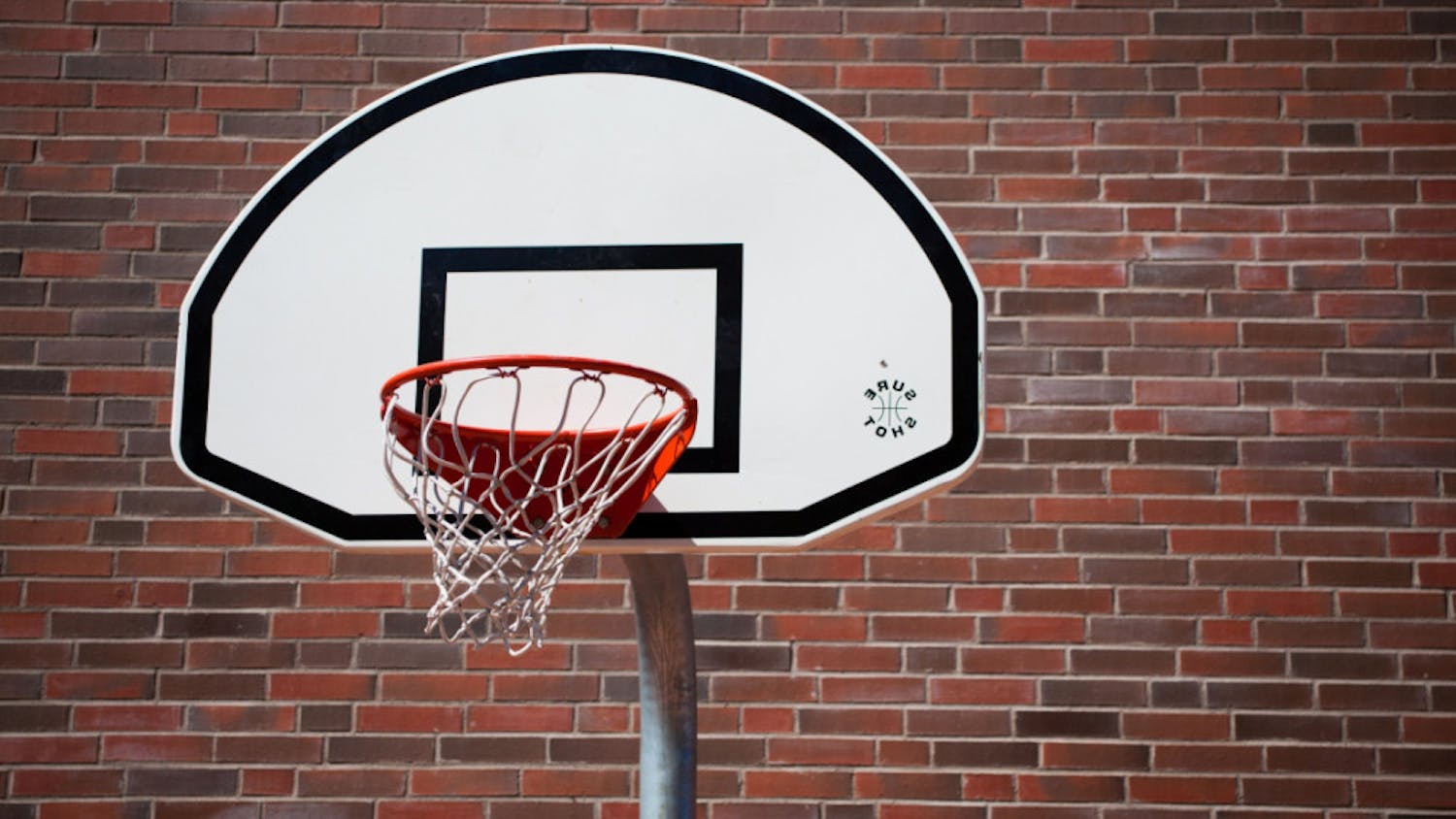 basketball-hoop-1140x1140-OgBC1c0UU