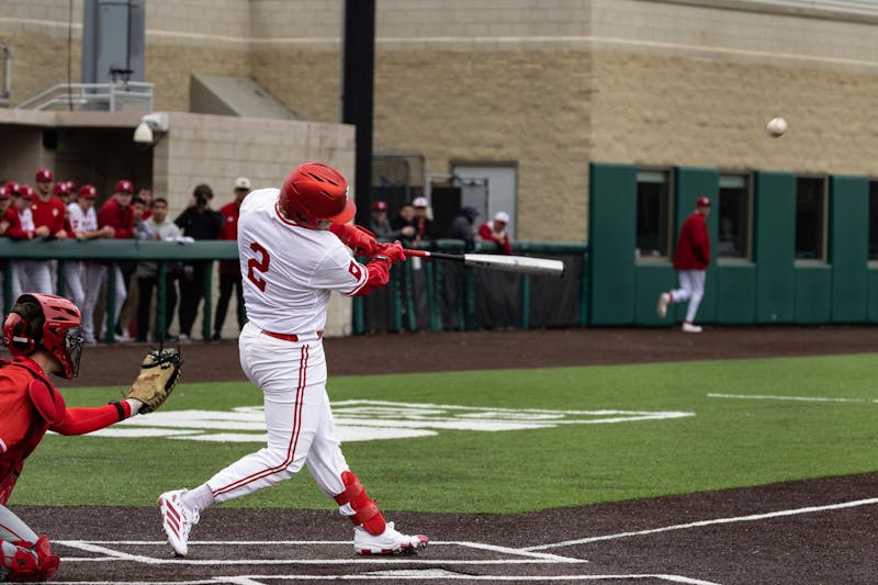 Indiana baseball splits Saturday doubleheader against Western Kentucky