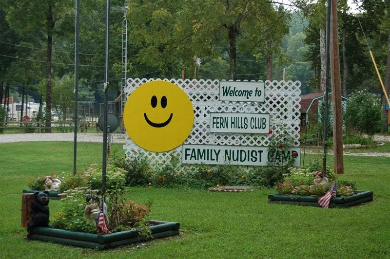 Family Nudism And Photo Naturism Young