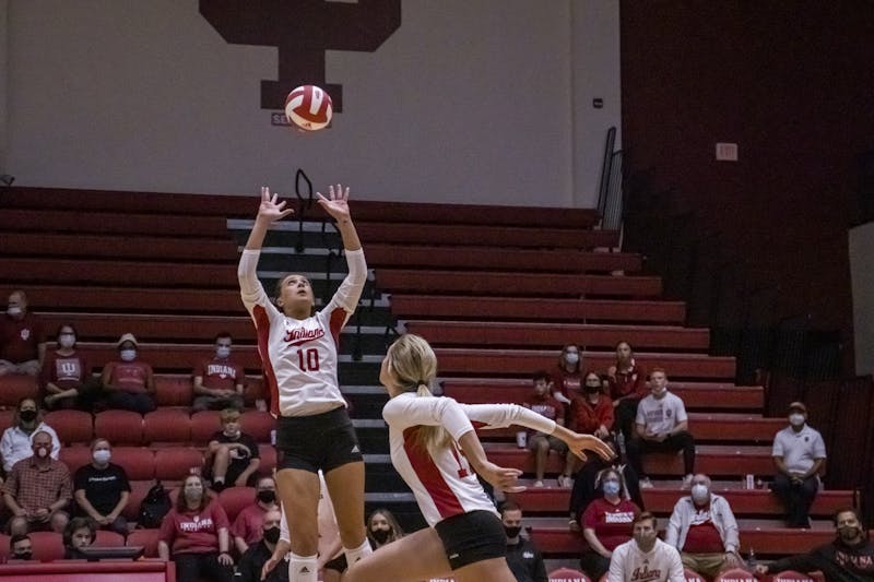 Indiana volleyball falls to NC State, TCU in the NC State Classic