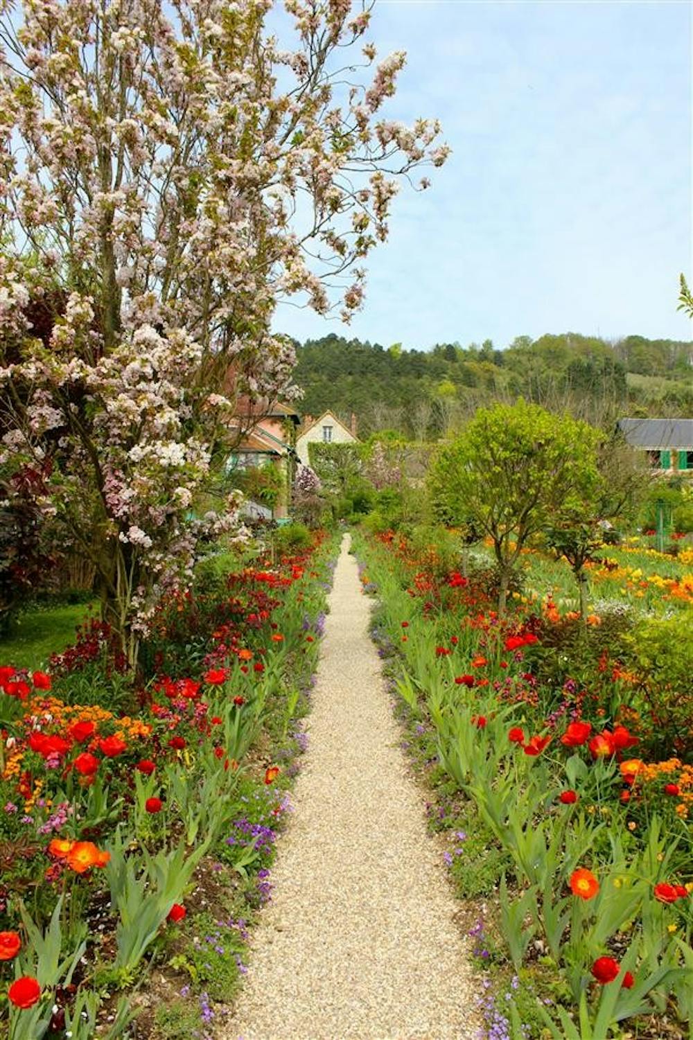 Giverny Gardens is a garden depicted in many of Claude Monet's impressionist artwork paintings. 