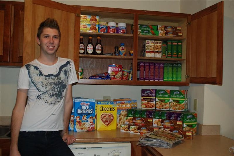 Iu Junior Shops For Savings On Extreme Couponing Indiana Daily Student