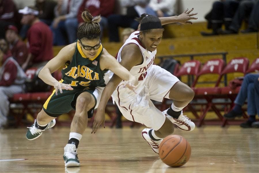 Womens Basketball v. Alaska