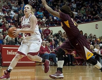 spWomensBasketballCAROUSEL