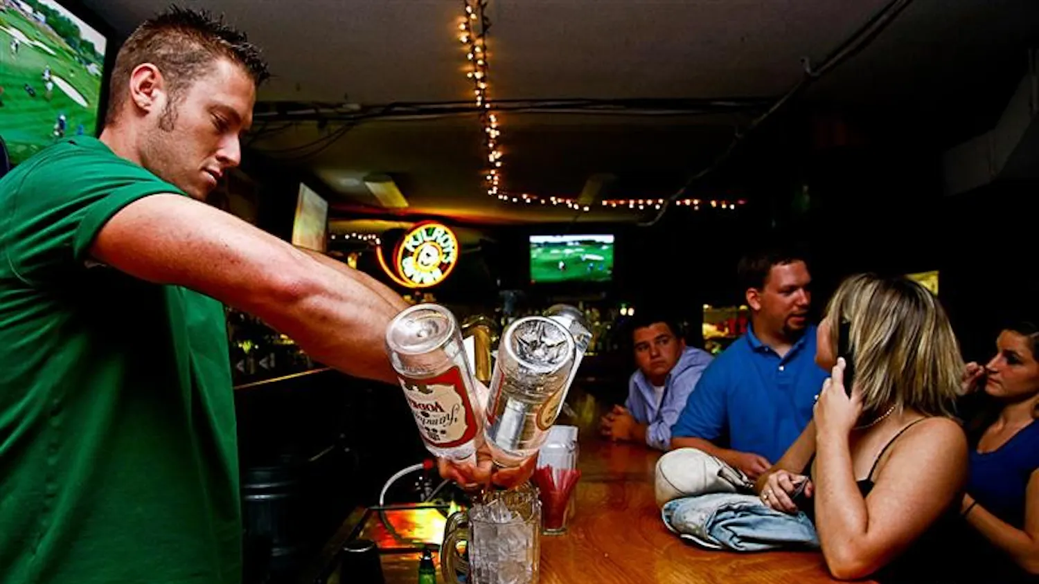 Kilroy's Bartender Clark Baker makes drinks on Sept. 19 at Kilroy's Bar and Grill.