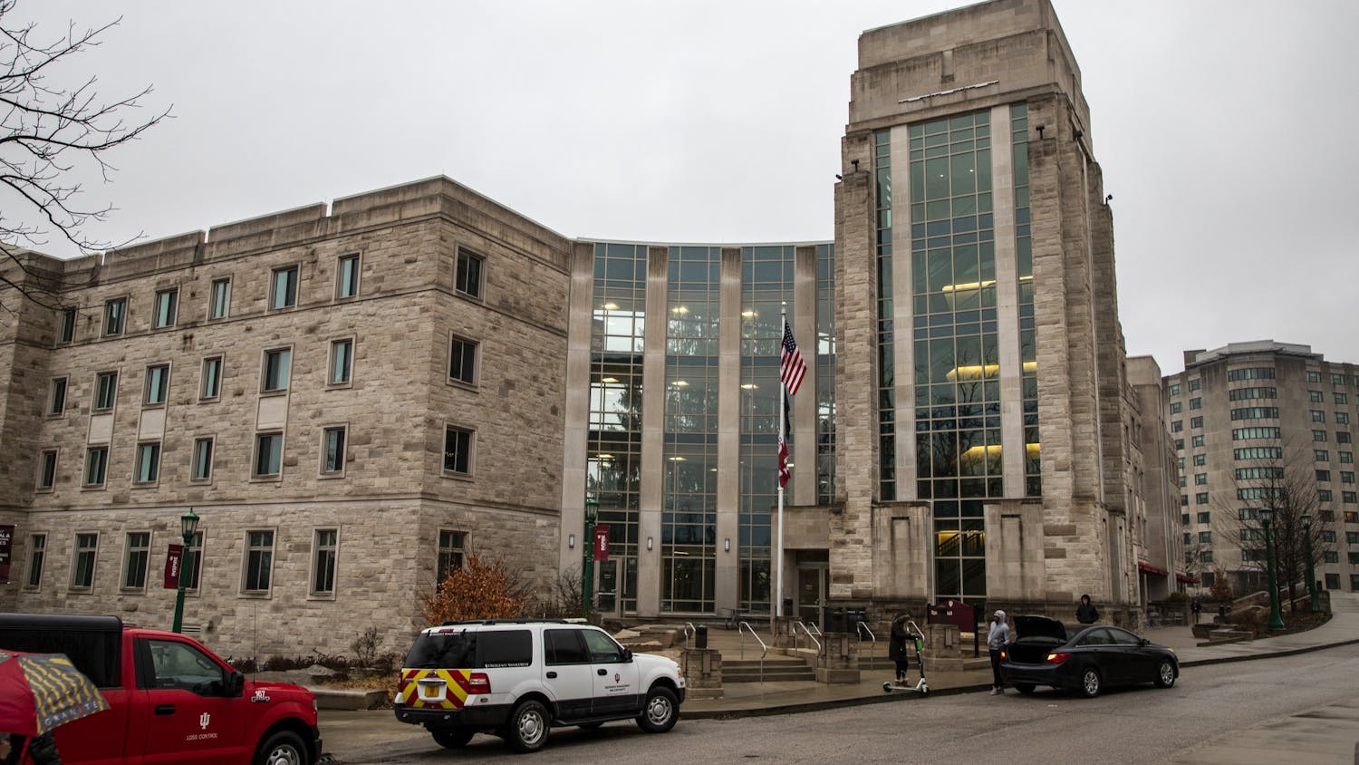 Most IU students living in the Inspire Living-Learning Center in Spruce Hall are quarantined either in Ashton Center or at home after a resident tested positive for COVID-19 on Saturday.