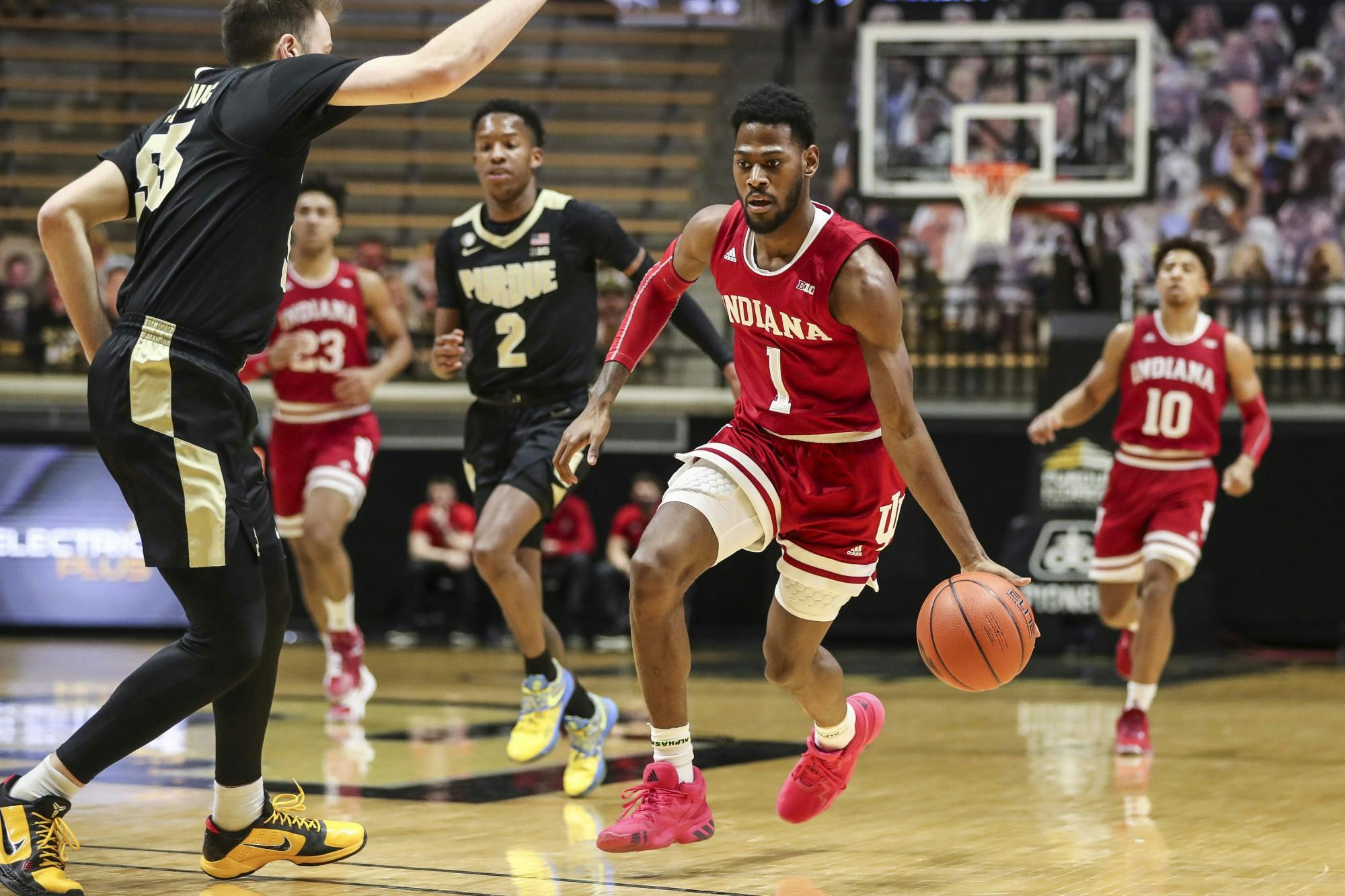 spiumbbsidebar030621-jpg