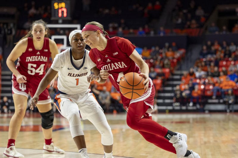 No. 14 Indiana women’s basketball falls to Illinois on the road 86-66 ...