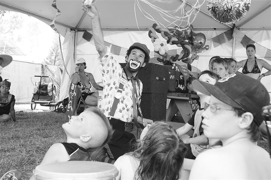 Bonnaroo clown