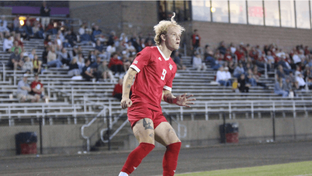 Junior forward Sam Sarver crosses the ball into the box against Butler University on Sept. 19, 2023, against Butler University at Bill Armstrong Stadium in Bloomington. Sarver scored Indiana&#x27;s lone goal in a 2-1 loss to Michigan State on Friday.