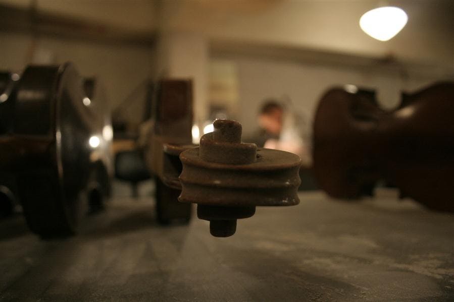 Violin Maker