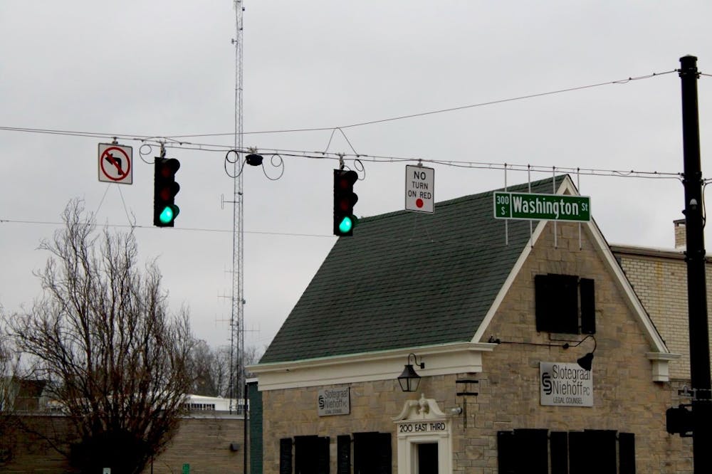 <p>A new “No Turn On Red”sign is seen March 27, 2023, on the intersection of Third St. and Washington St. There are a total of 82 places where drivers cannot turn right on a red light in the city of Bloomington.</p>