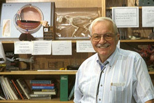 Hans Anderson,
IU School of Education professor, received an award Feb. 11 from the crown prince of Thailand for his work in the country.