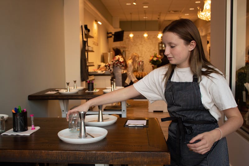 Kirkwood Candle Bar open for Bloomington residents to make personalized